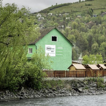 Dream Hostel Carpathians Rakhiv Exterior photo