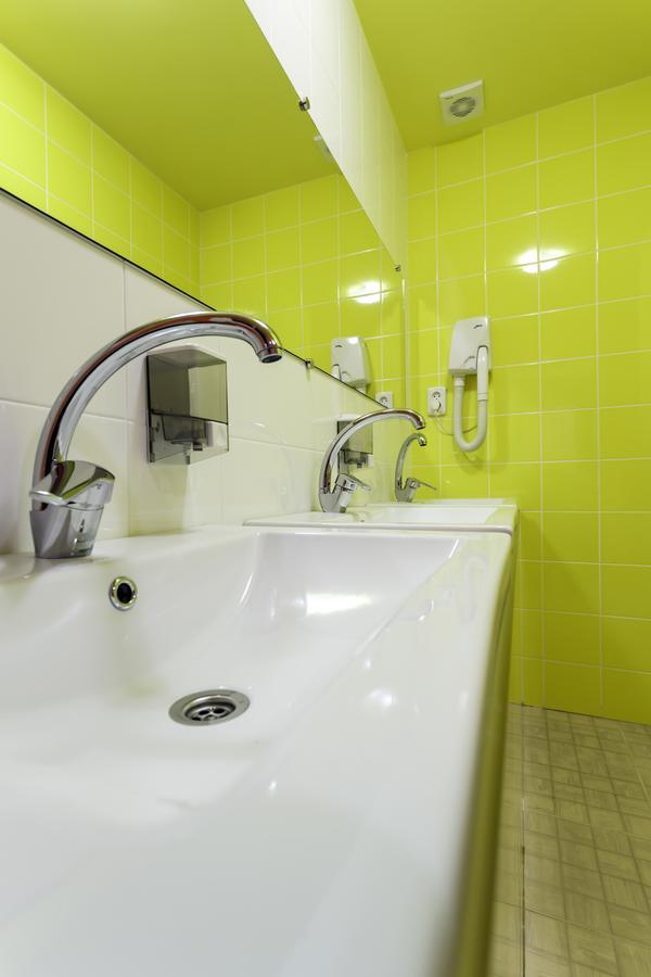 Dream Hostel Carpathians Rakhiv Exterior photo